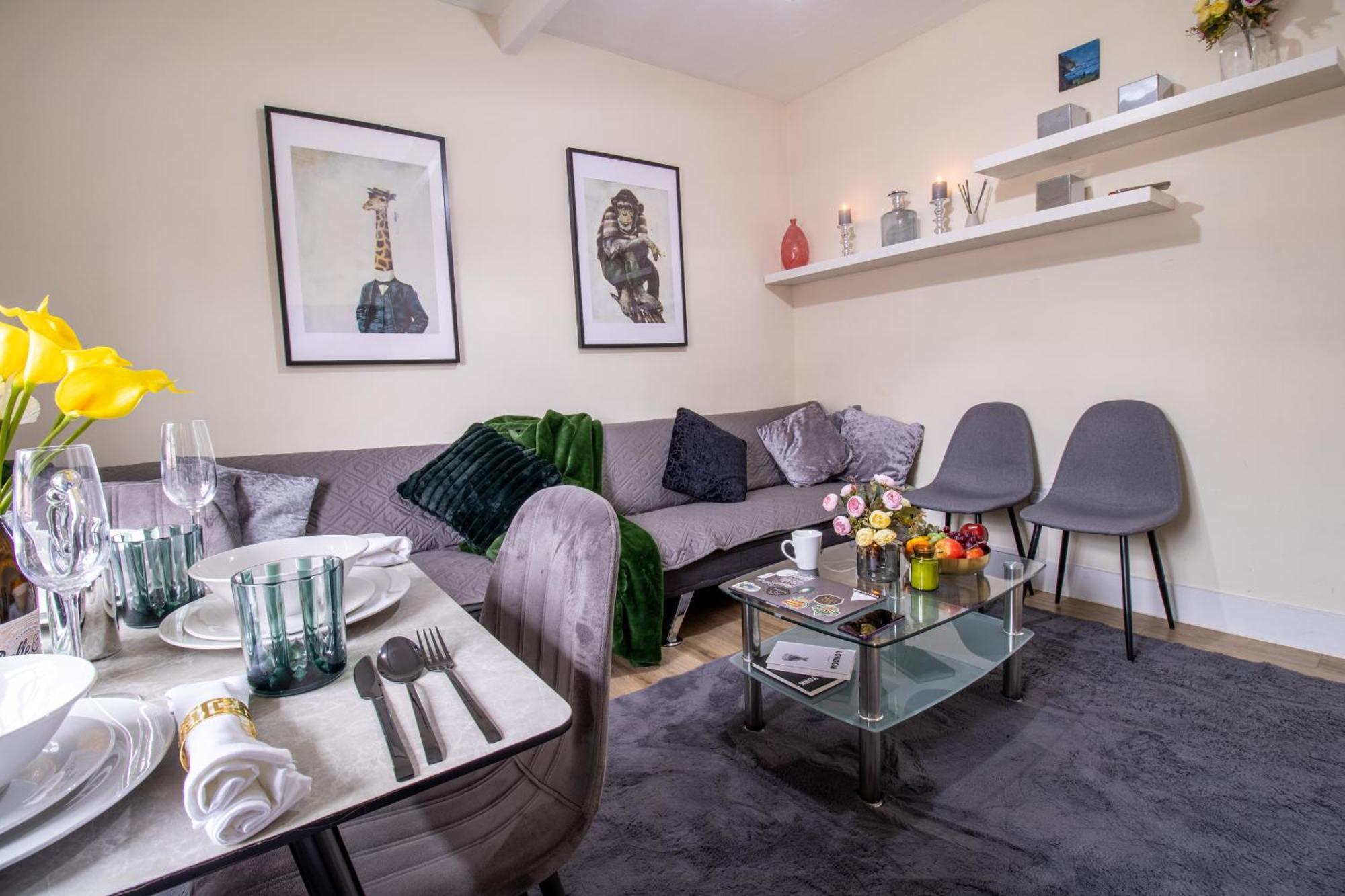 Cosy 2-Bedroom Apartment In Mayfair 8Cb - 4Th Floor No Elevator Londra Dış mekan fotoğraf