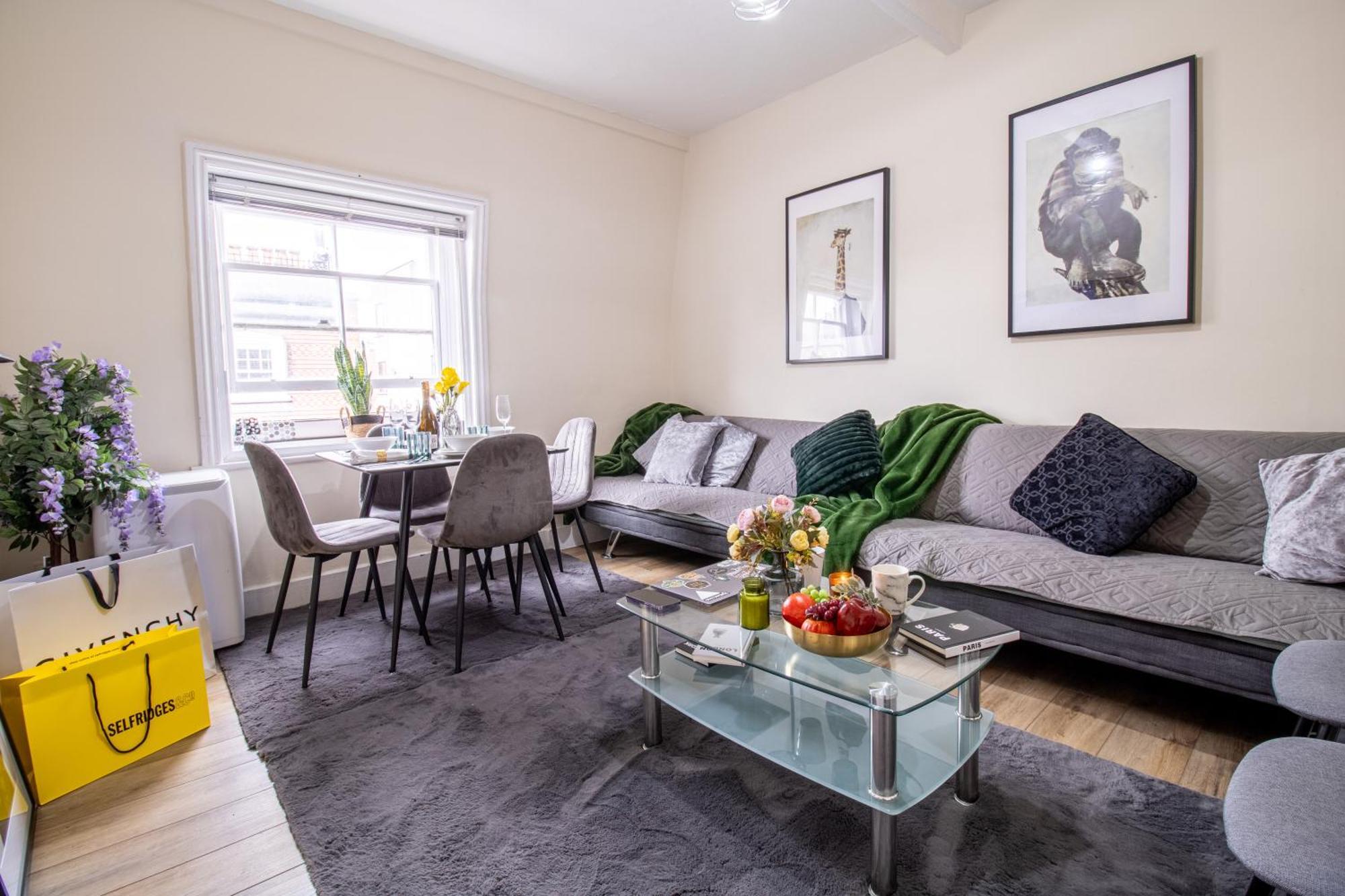 Cosy 2-Bedroom Apartment In Mayfair 8Cb - 4Th Floor No Elevator Londra Dış mekan fotoğraf